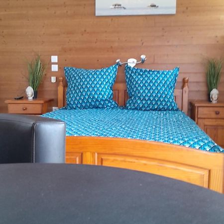 Le Domaine Bed & Breakfast Moustey Екстериор снимка