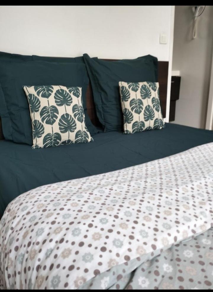 Le Domaine Bed & Breakfast Moustey Екстериор снимка